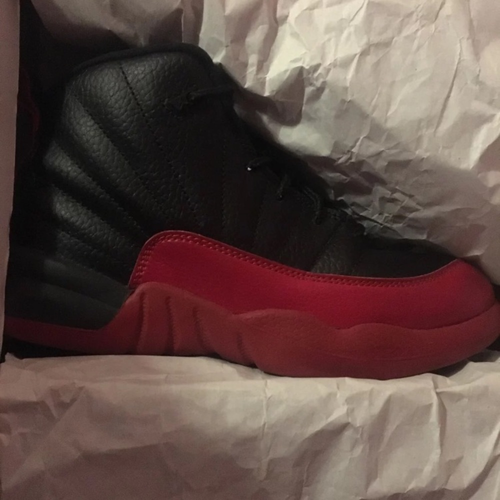 Jordan 12s